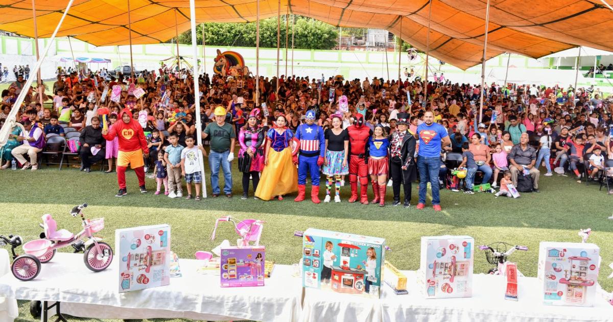 Con gran fiesta en el estadio Emiliano Zapata, cierran festejos del Día ...