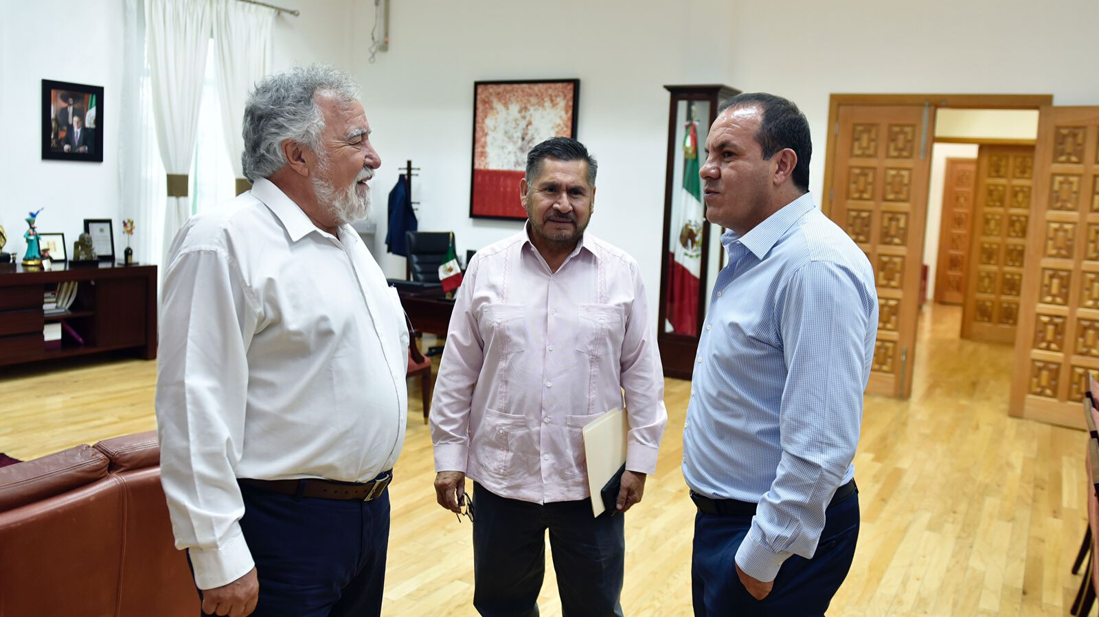Analiza Cuauhtémoc Blanco y Alejandro Encinas instalación del Centro de Identificación Humana de la CNB