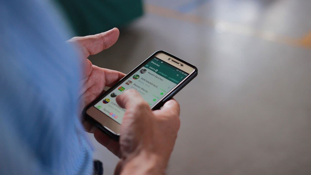 Aumentan fraudes a través de WhatsApp