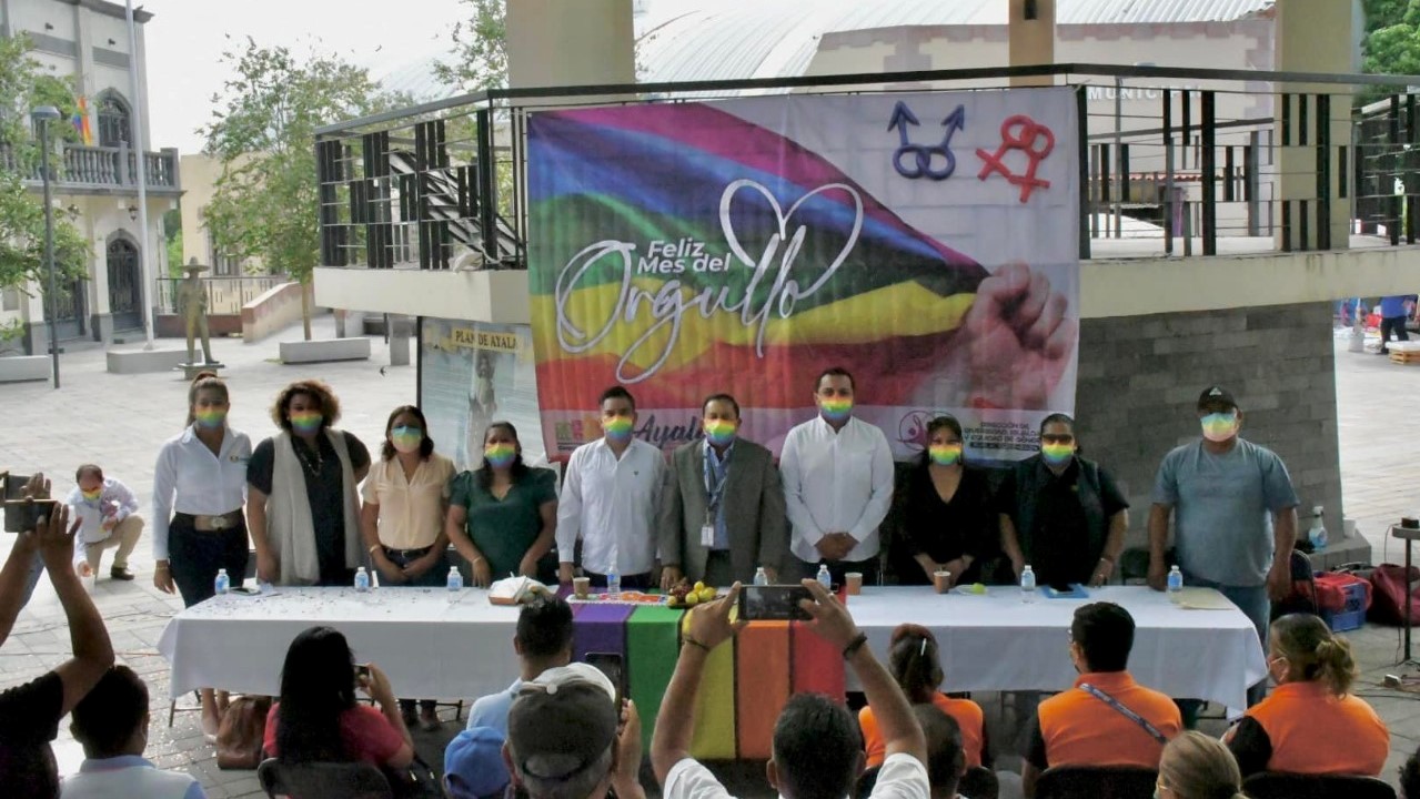 Celebran el día internacional del LGBTIQ+ en Ayala