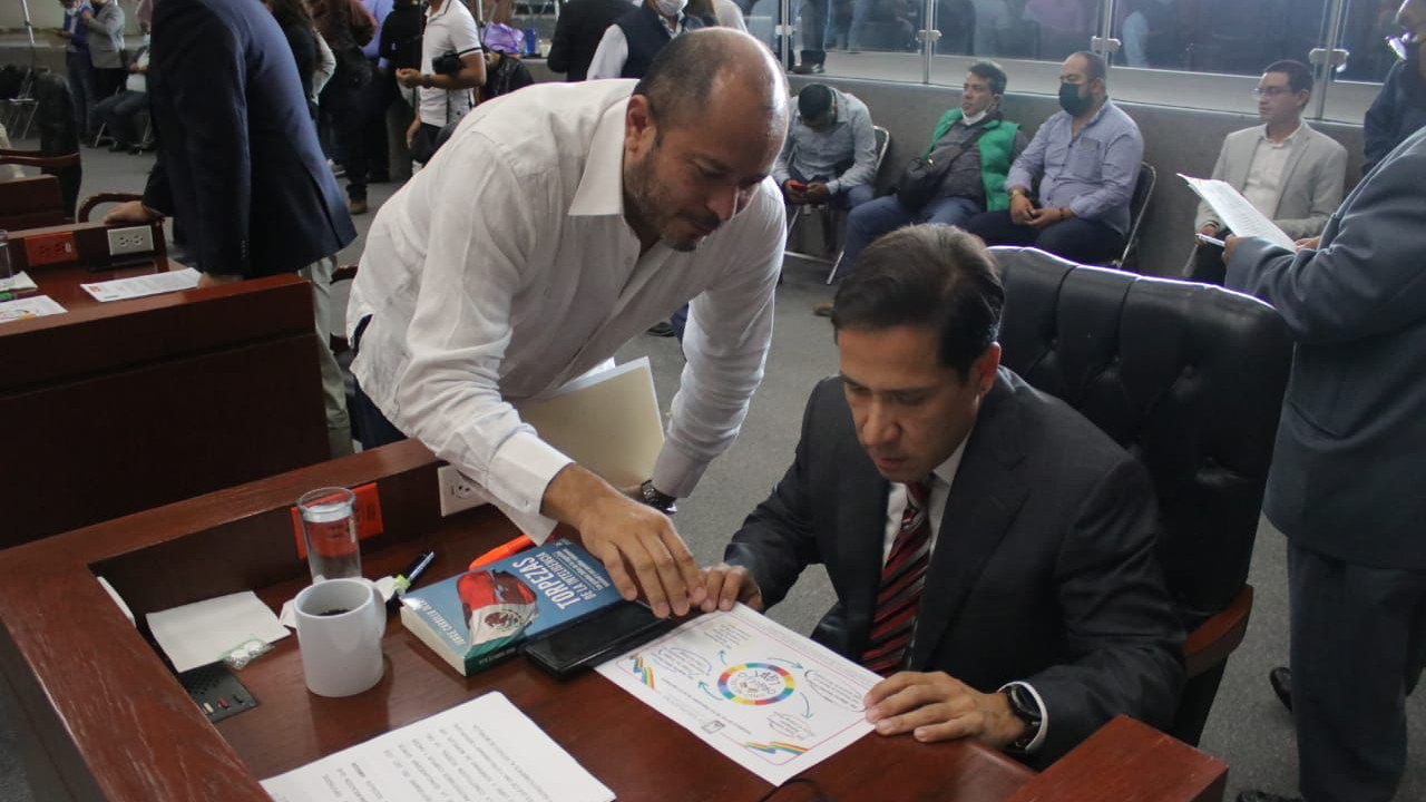 Impulsa Roberto Yáñez iniciativas a favor de la diversidad sexual