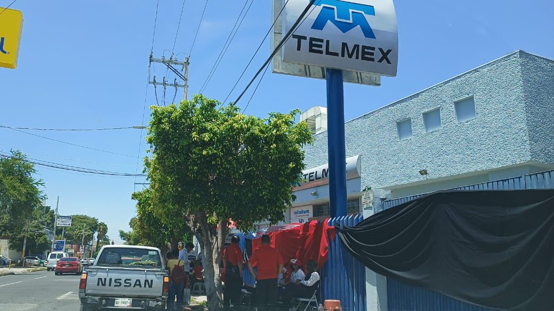 Inicia huelga por parte de trabajadores sindicalizados de Telmex