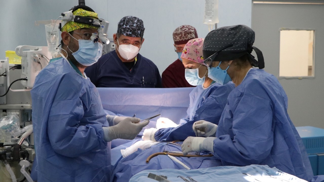 Realiza SSM cirugías de reconstrucción mamarias
