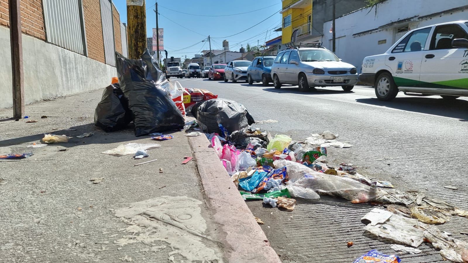 Multarán con hasta 9,600 pesos a quien tire basura en calles de Cuautla