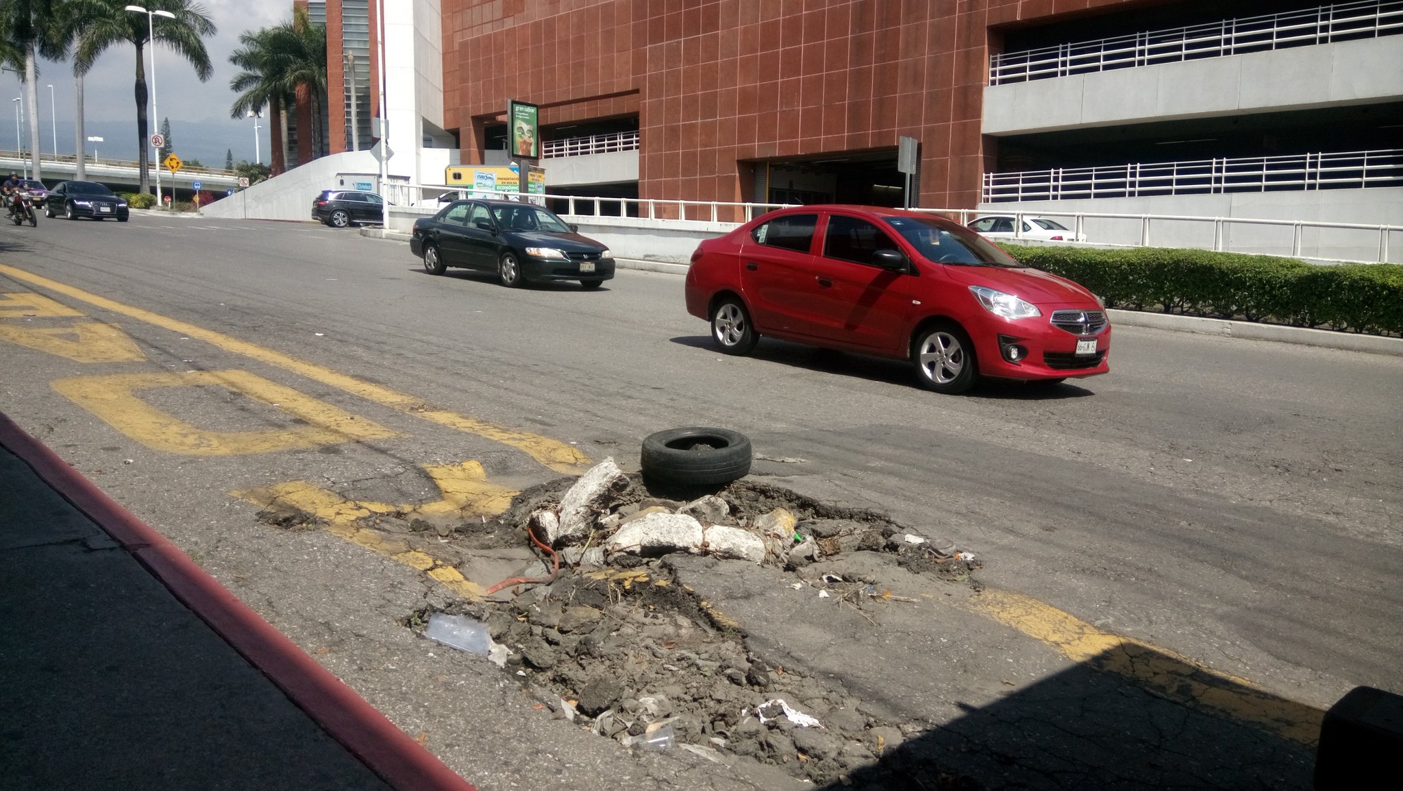 Preocupan más los baches que la inseguridad