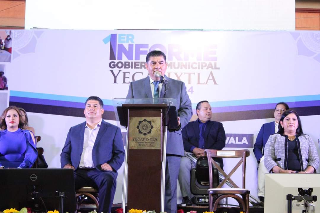 Presenta Rafael Sánchez Zavala su primer informe como Alcalde de Yecapixtla