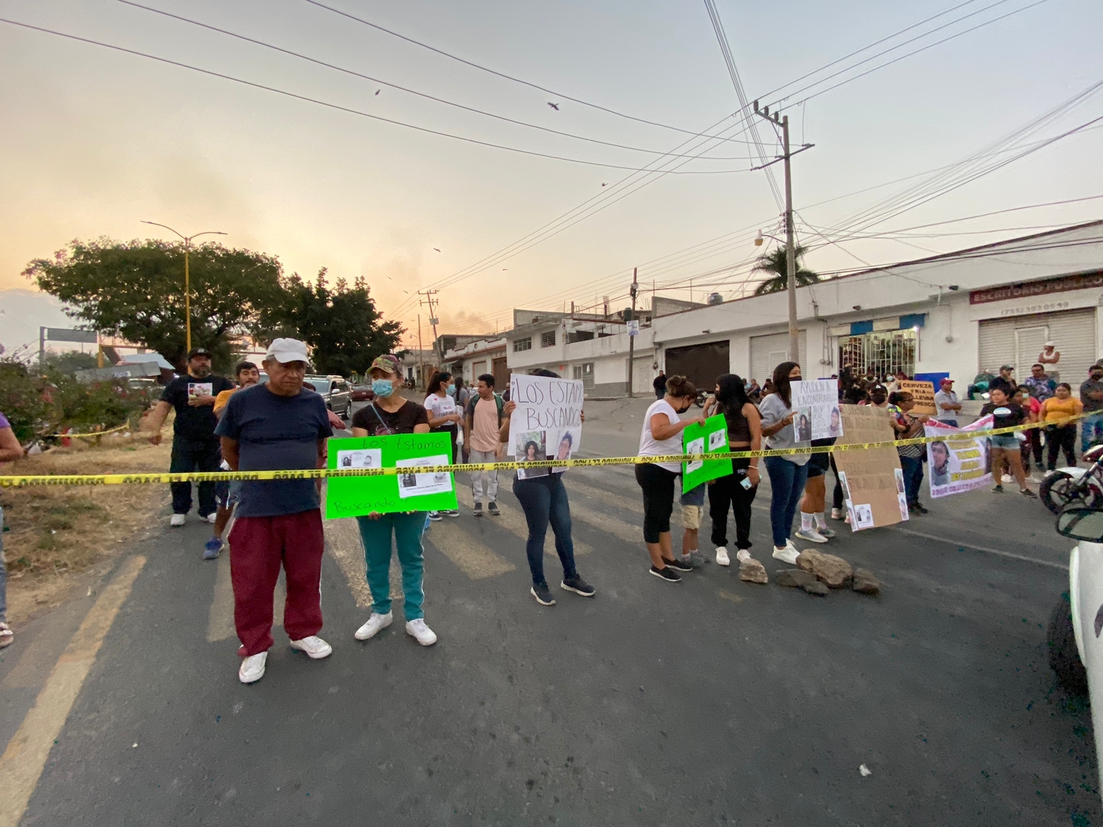 Cierran habitantes carretera Cuautla-Cuernavaca a la altura de Yautepec