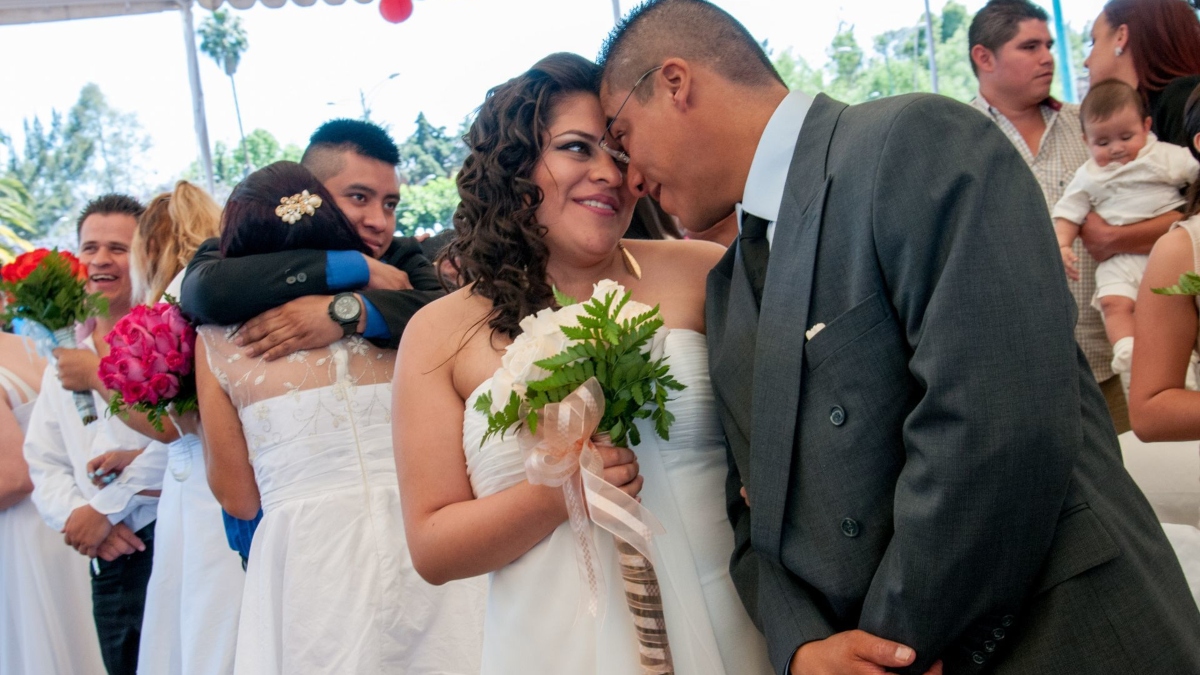 Lanzan convocatoria a parejas para Bodas Colectivas 2023