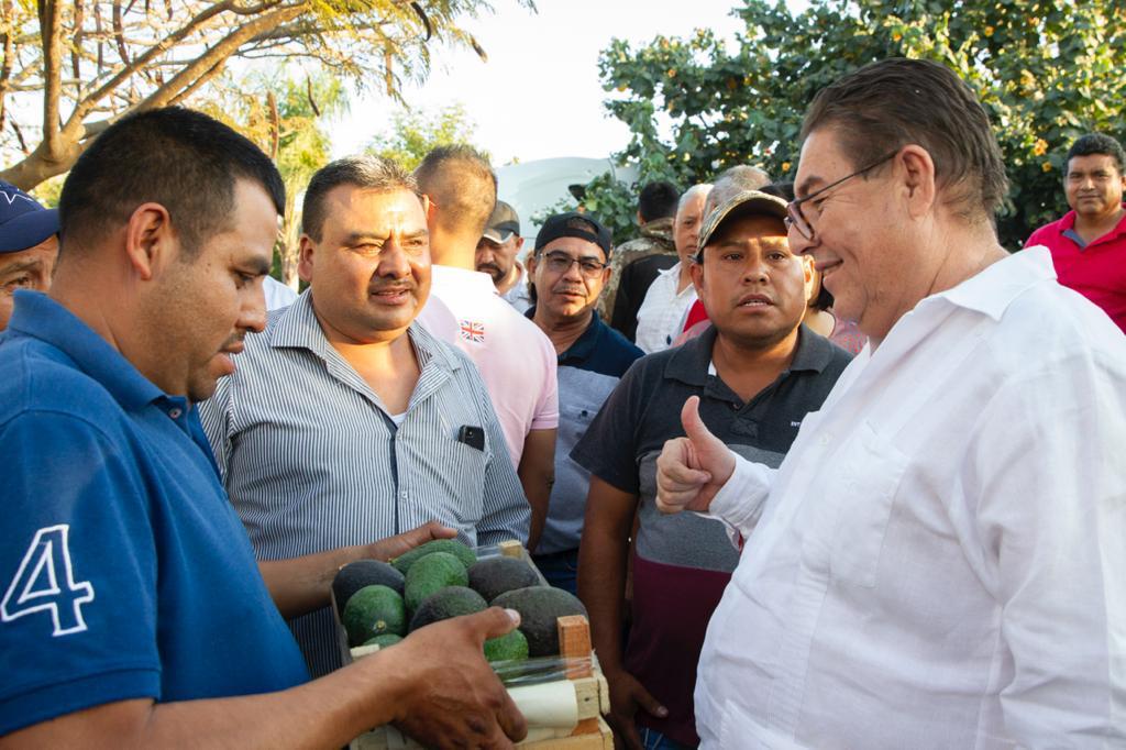 Víctor Mercado se reúne con transportistas de Los Altos de Morelos y Oriente