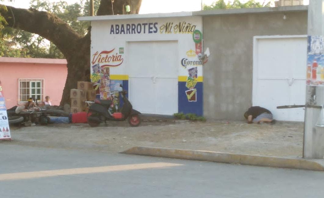 Atacan a tres hombres en Casasano