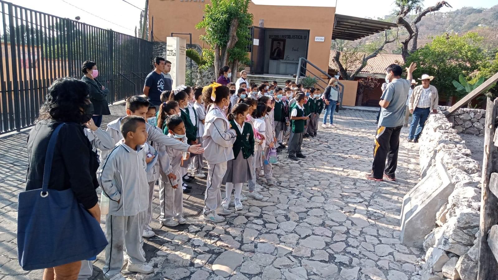 Realizan en Ayala visitas guiadas de estudiantes a Museo del Gral. Emiliano Zapata