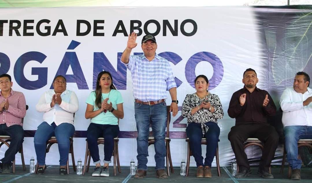 Cumple Rafael Sánchez Zavala con apoyos para la zona alta de Yecapixtla