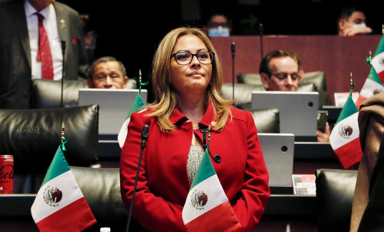 Lamenta Lucy Meza la pérdida de vidas en polvorín de Totolapan