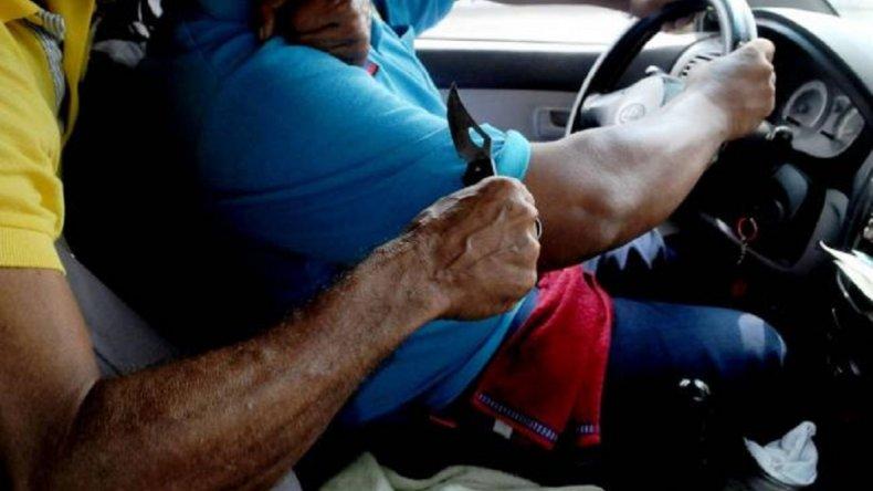 Hasta 30 asaltos diarios a taxistas