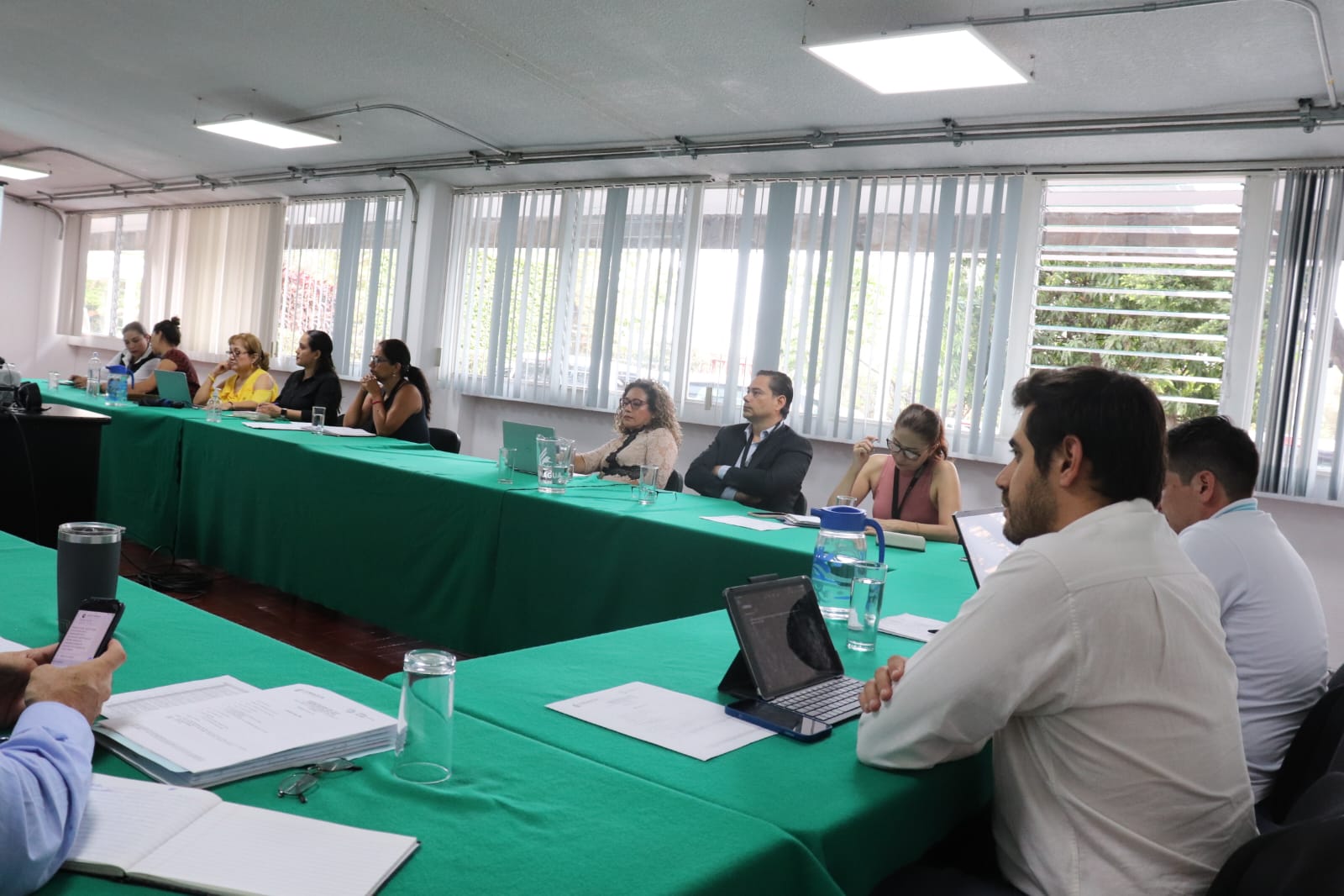 Acuerdan autoridades de salud realizar acciones preventivas ante caída de ceniza