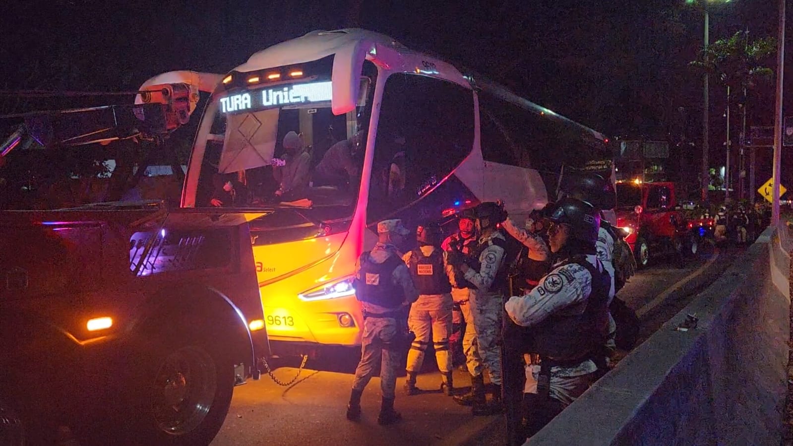 Pese a secuestro de autobús en Cuernavaca Amilcingas no son detenidas