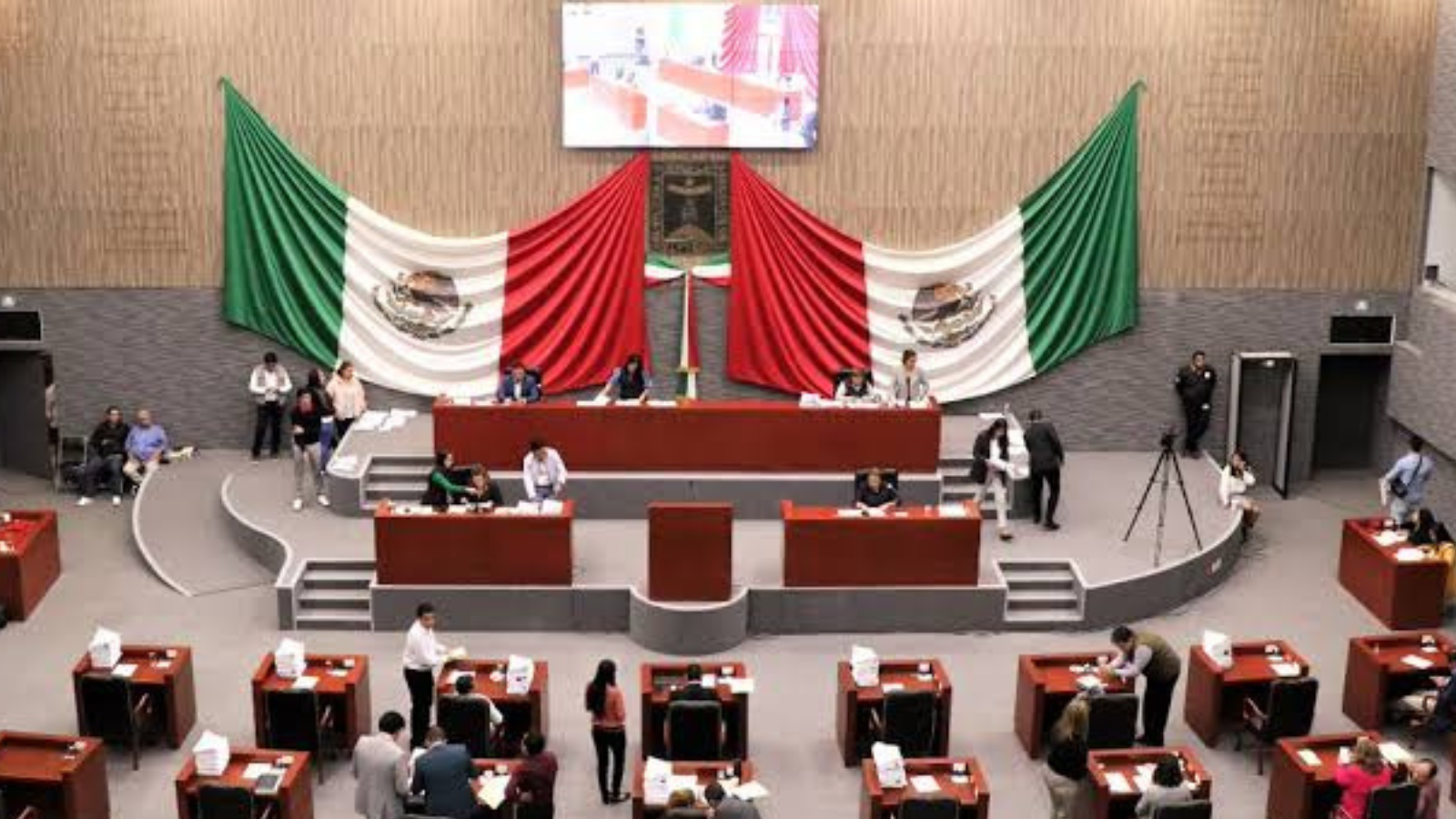 Diputados agarraron «megapuente»
