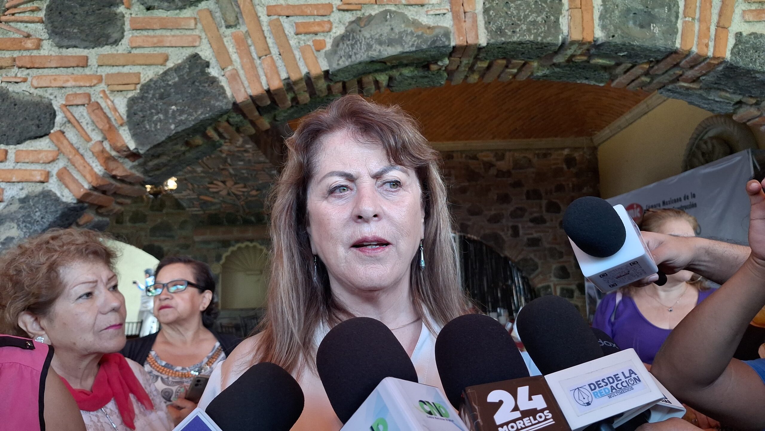 Pide Margarita González a ediles crear frente contra la corrupción