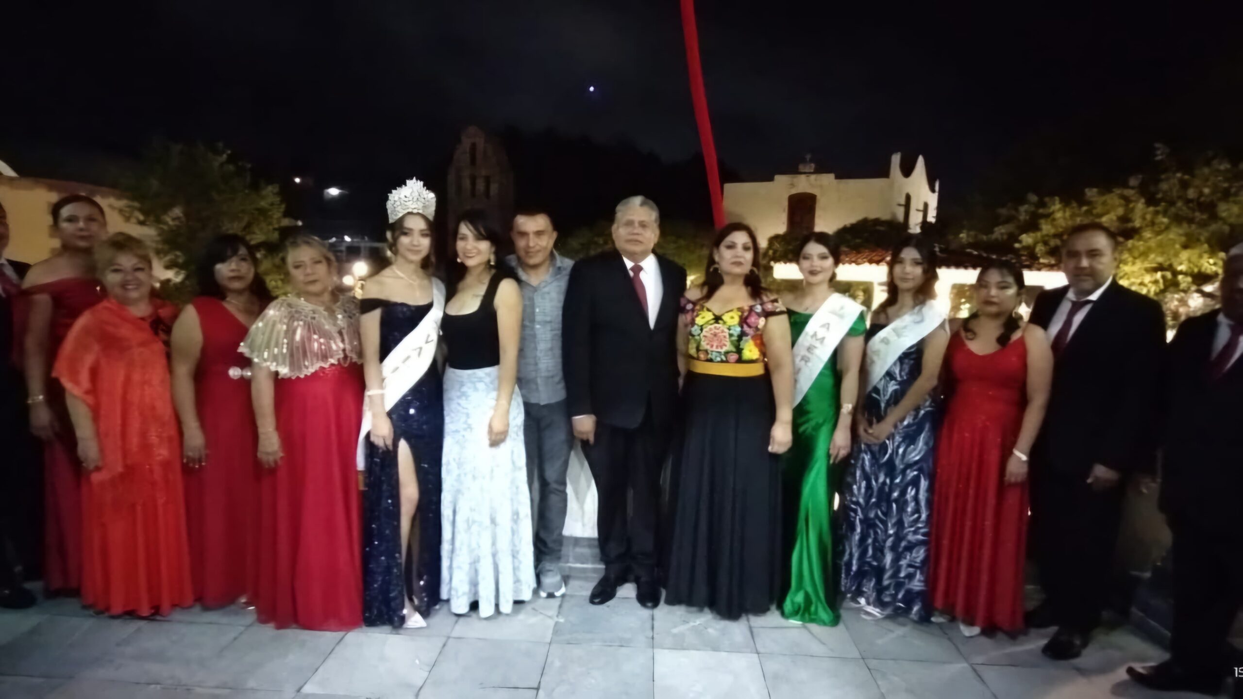 Juan Pablo Aragón da el Grito en Ayala