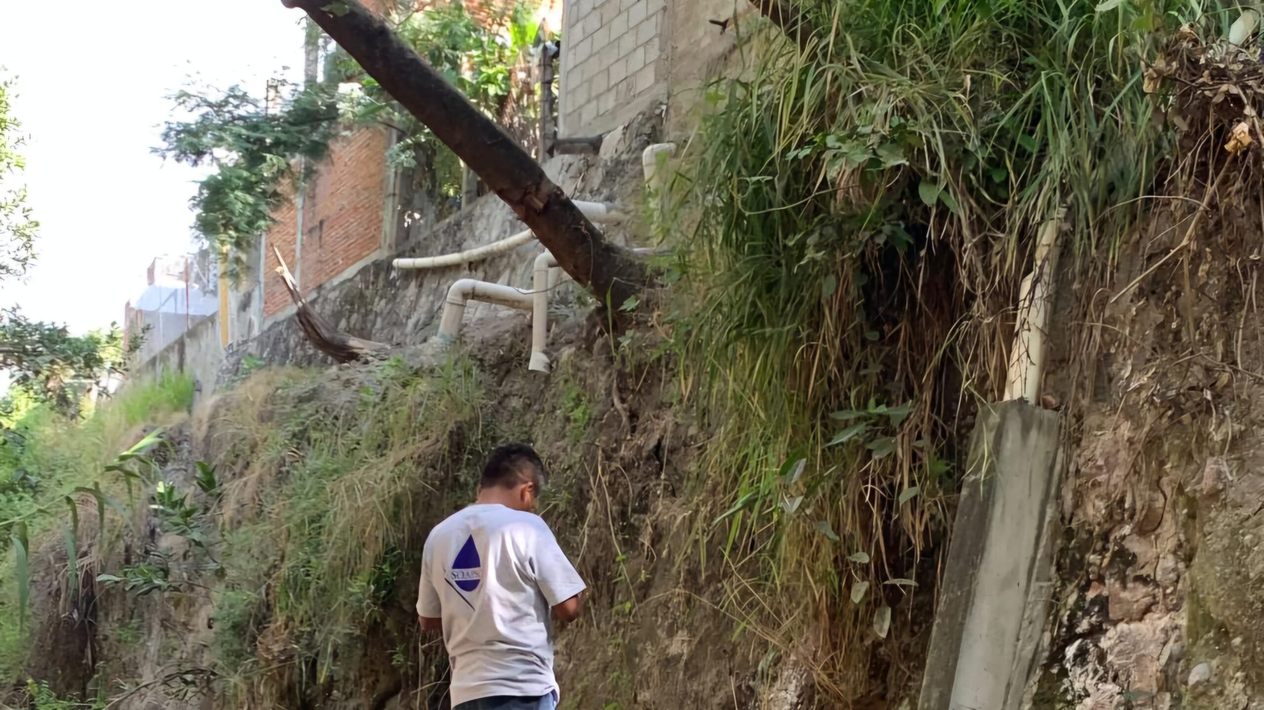 Inicia SOAPSC revisión de descargas de aguas negras en barranca de Agua Hedionda