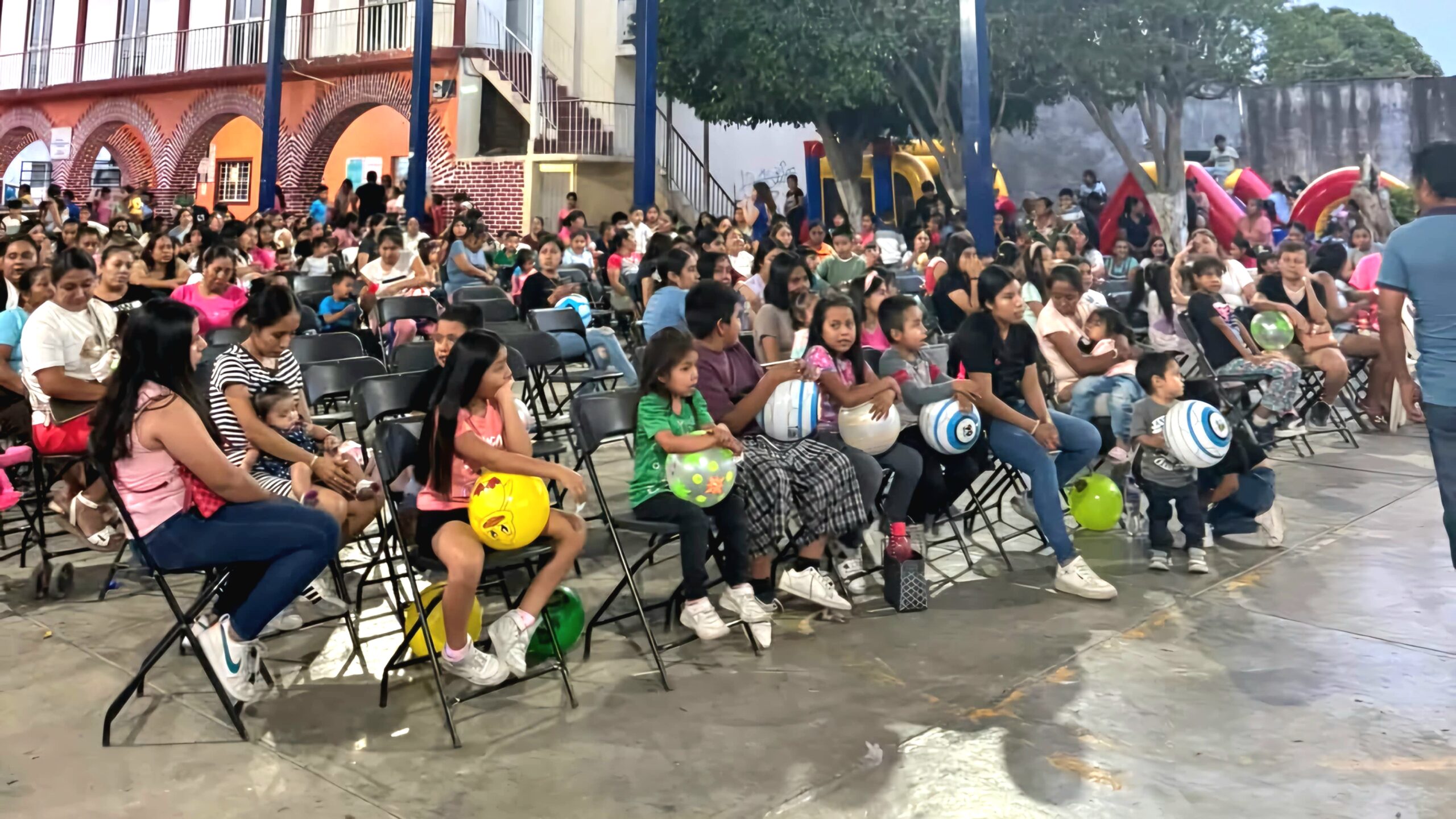 En Jonacatepec celebran a los niños
