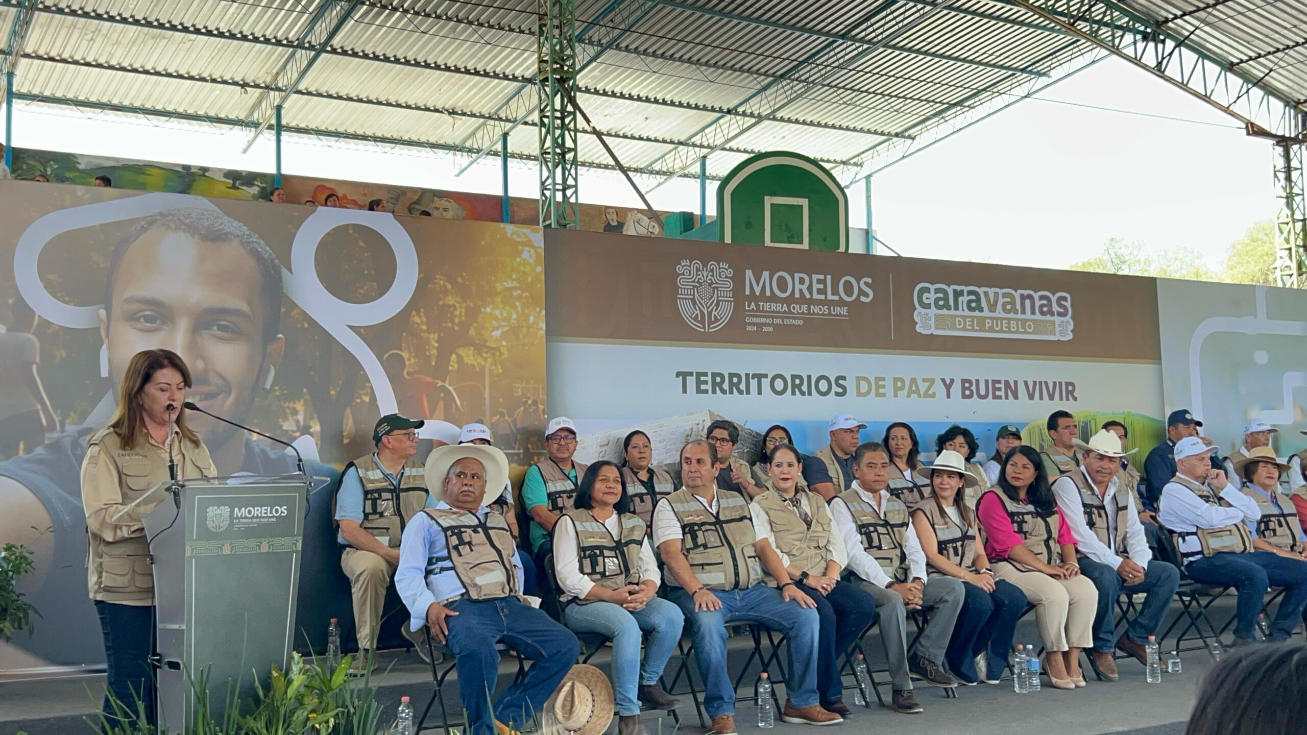 Las Caravanas del Pueblo serán permanentes aseguró la gobernadora