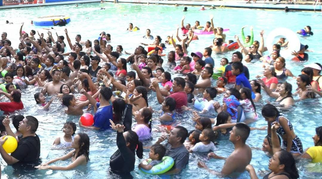 A lo grande celebraron niños y niñas su día en Agua Hedionda