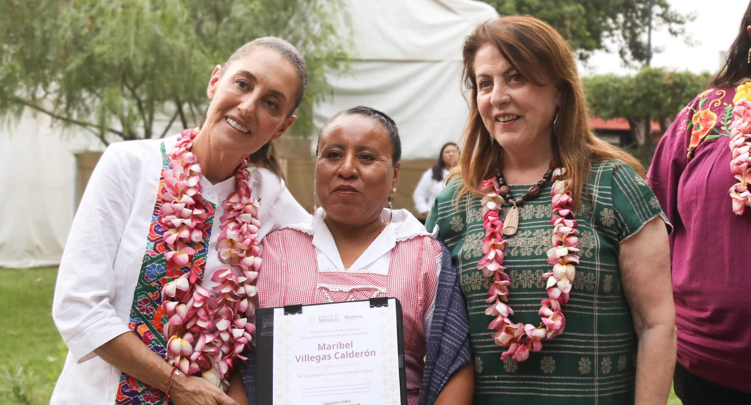 Realiza Claudia Sheinbaum y Margarita González Saravia gira por Cuautla