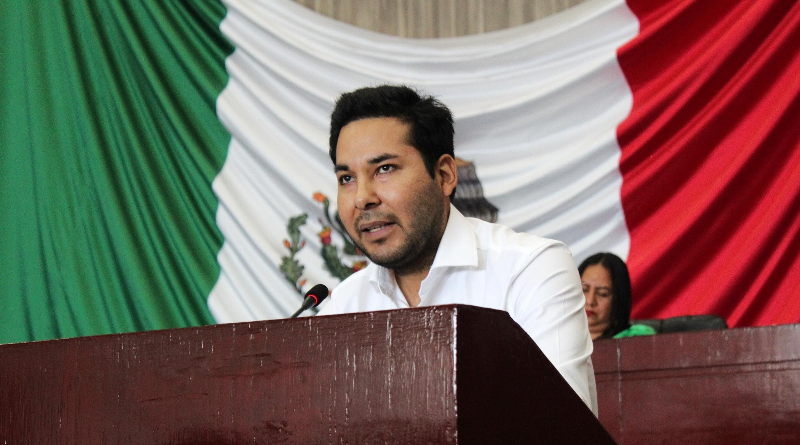 Busca Diputado Gerardo Abarca tipificar como delito  la difamación digital