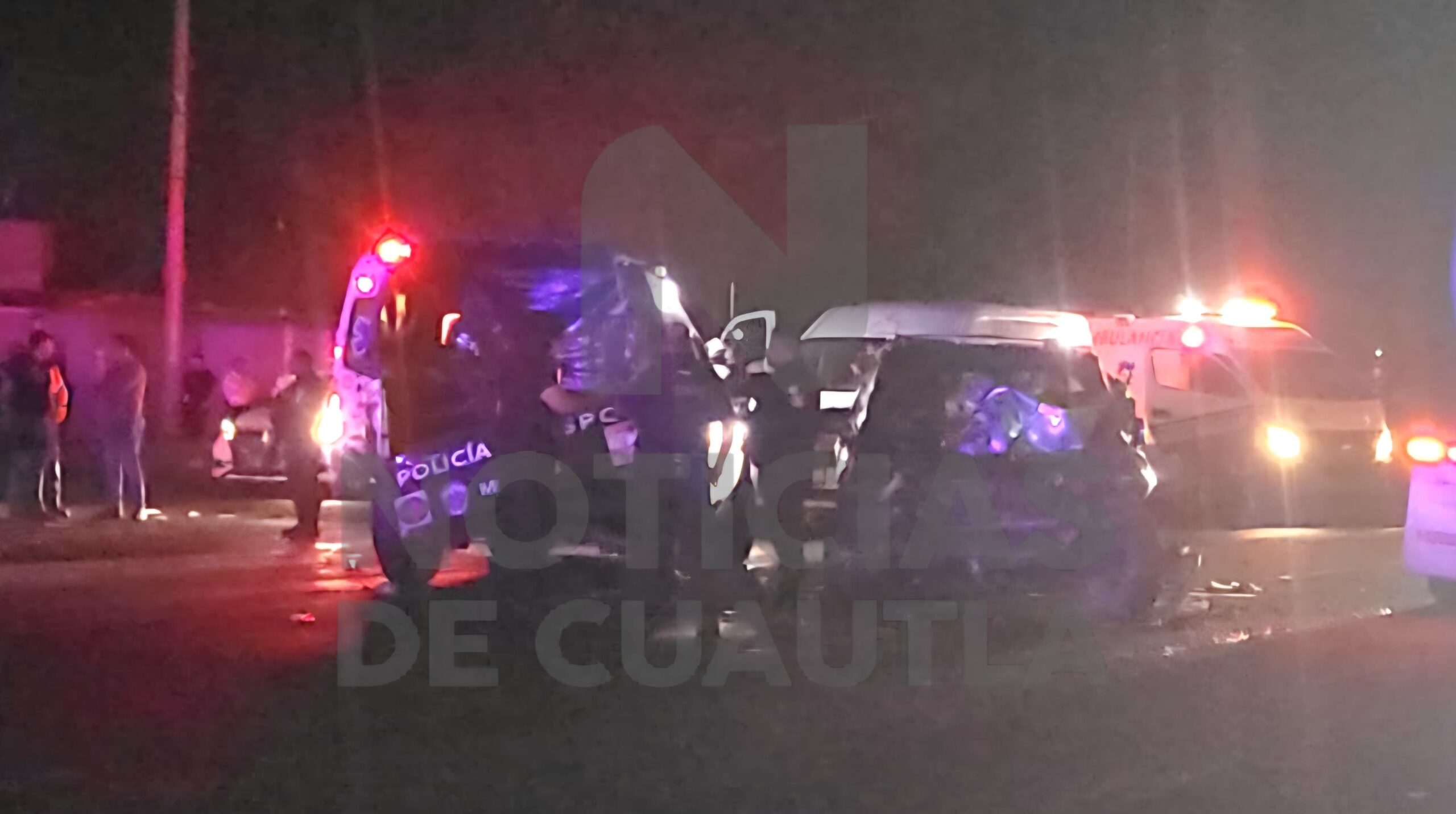 Choque entre patrulla y particular en Cuautla deja 3 policías lesionados