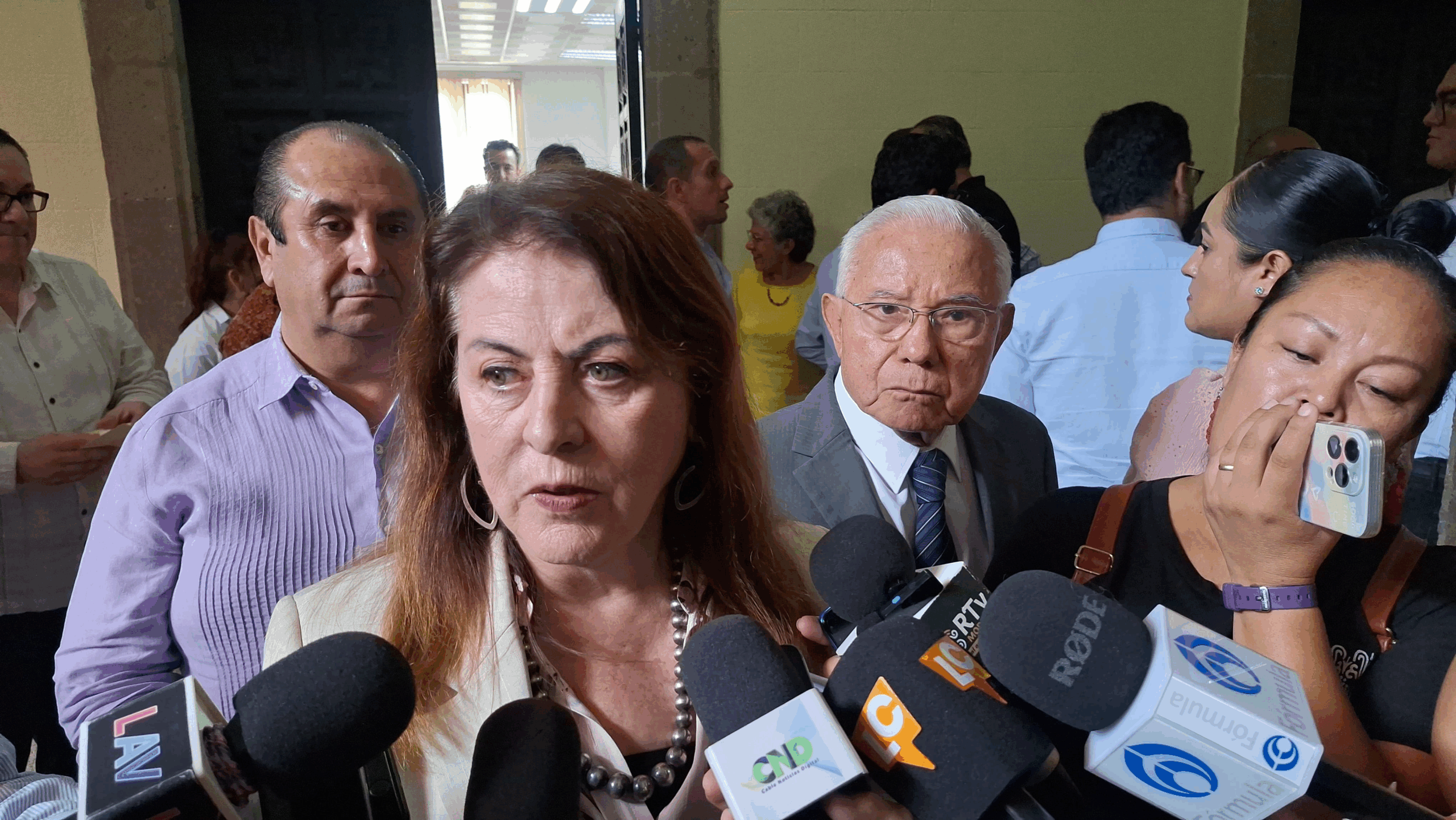 Margarita González celebra acceso de mujeres a presidencias municipales