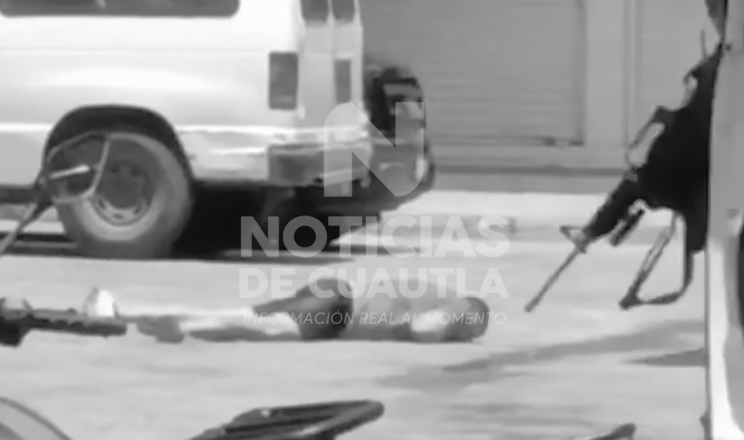Muere hombre tras ser atacado a balazos en plaza Balben del Centro de Cuautla