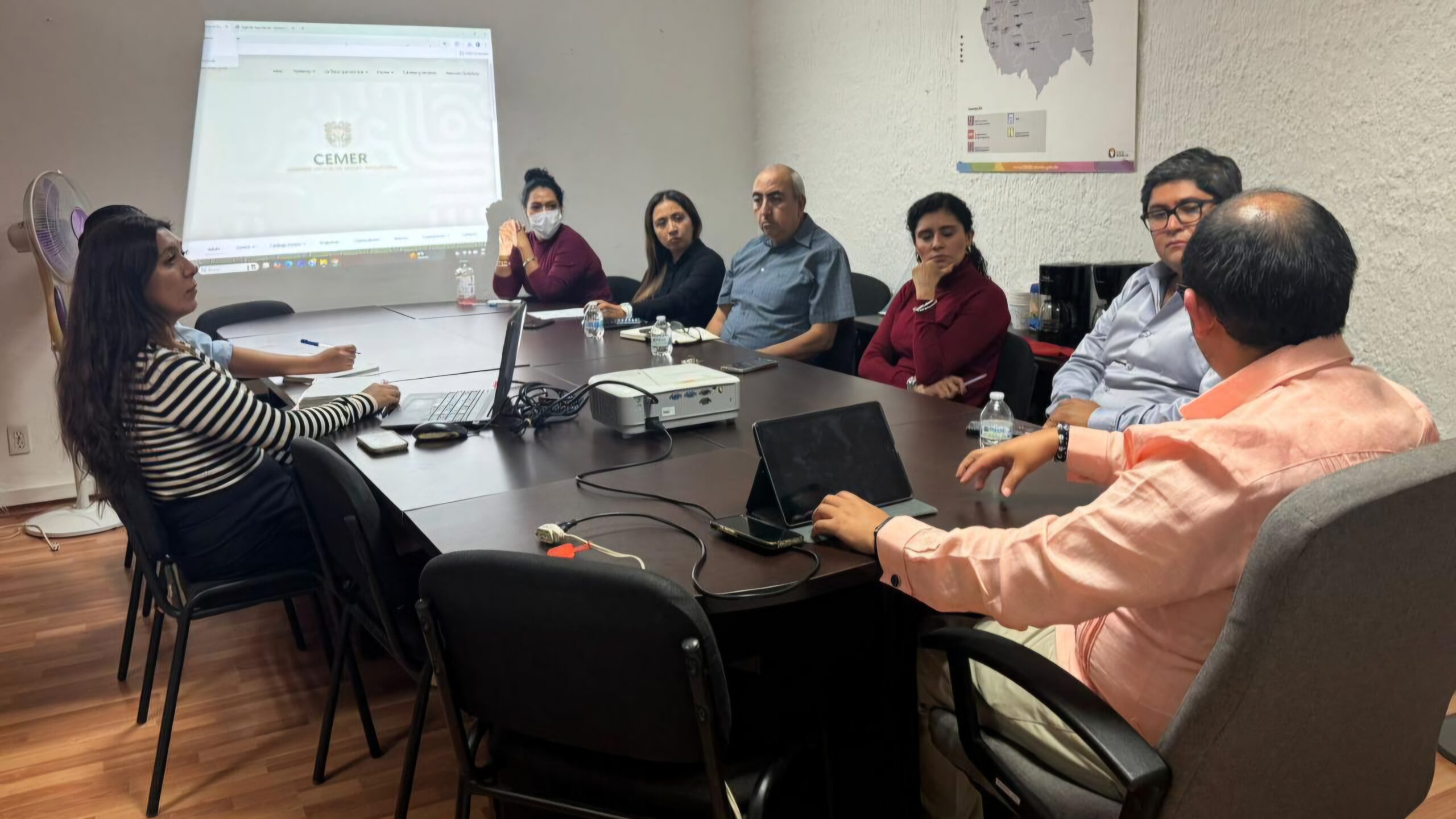Reduce gobierno del estado trámites regístrales para agilizar atención
