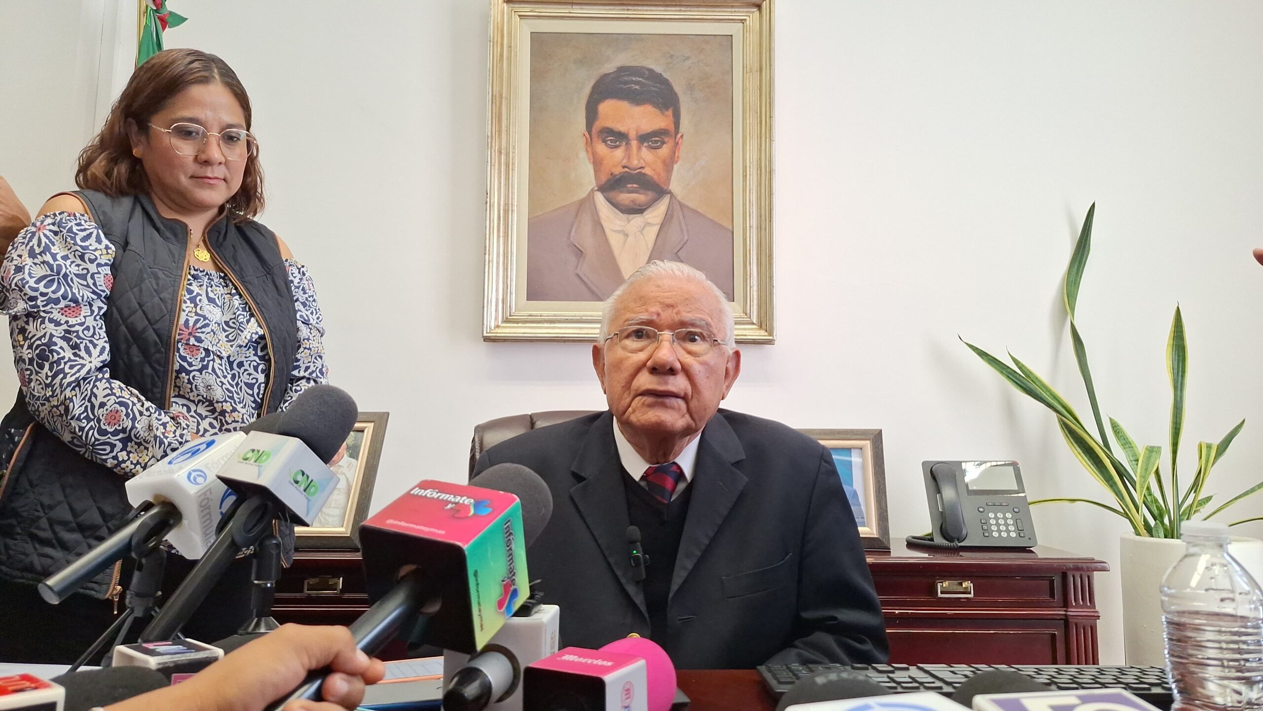 Ejecutivo a favor de analizar aumento de 20 a 30 diputados