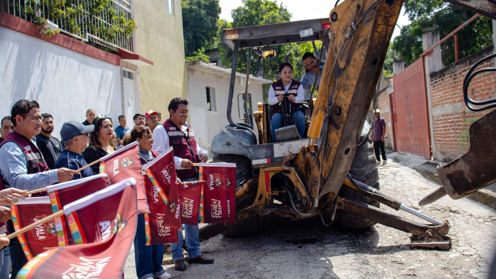 Arranca Nayeli Mares más obras
