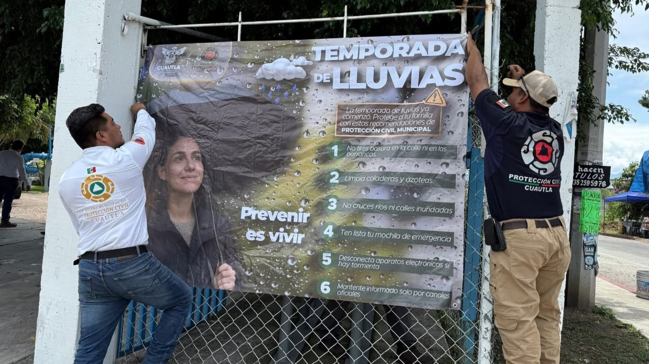 Por pronósticos de más lluvias colocan lonas informativas de prevención