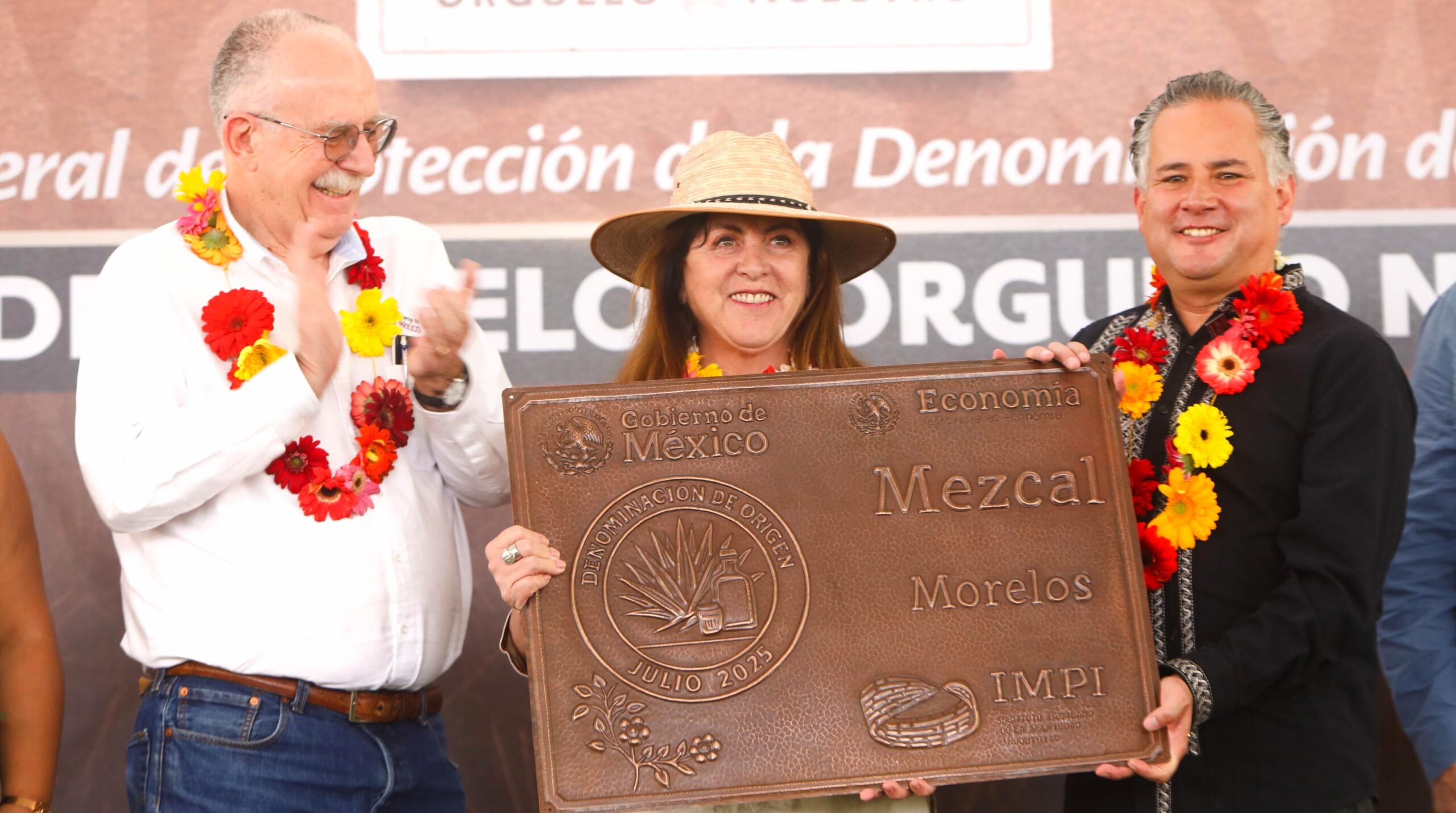 Morelos eleva el Mezcal a símbolo morelense con denominación de origen