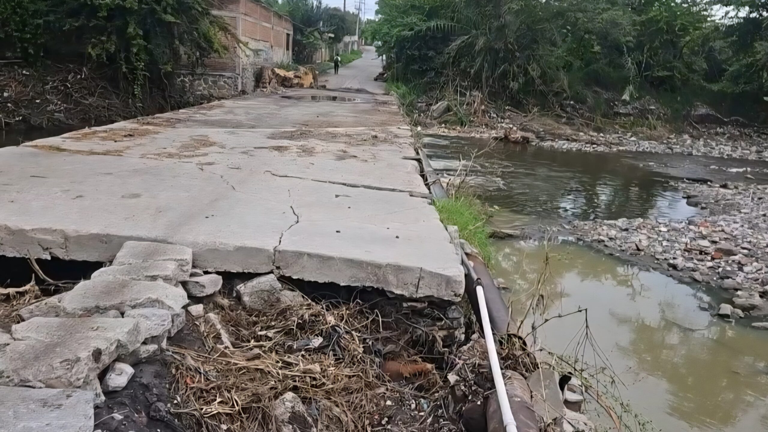 Aún no hay fecha para reparar vado de Anenecuilco