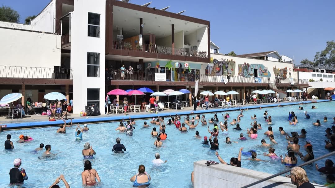 Ofrece Agua Hedionda clases de aquaerobics a bajo costo