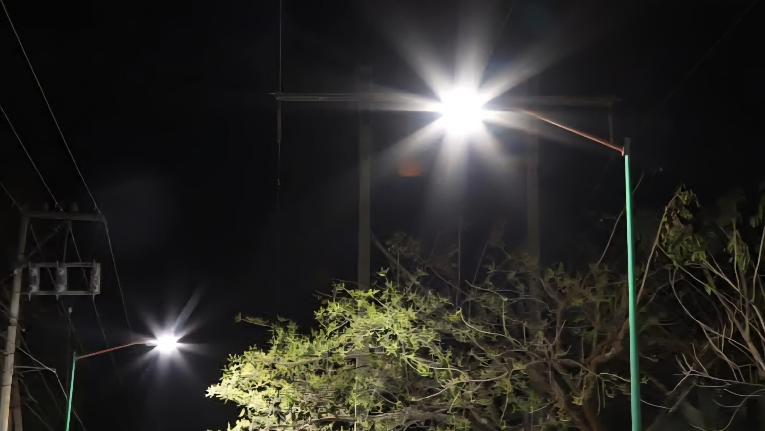 Huacatlaco tiene mejor alumbrado y más seguridad