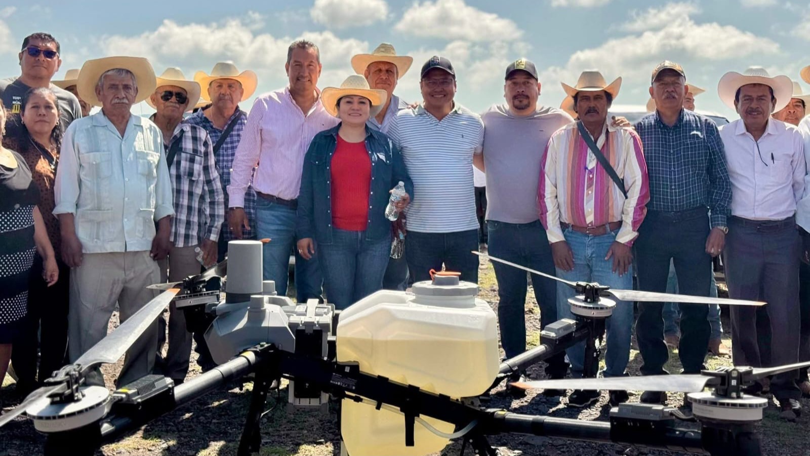 Fortalece Nayeli Mares el campo con tecnología