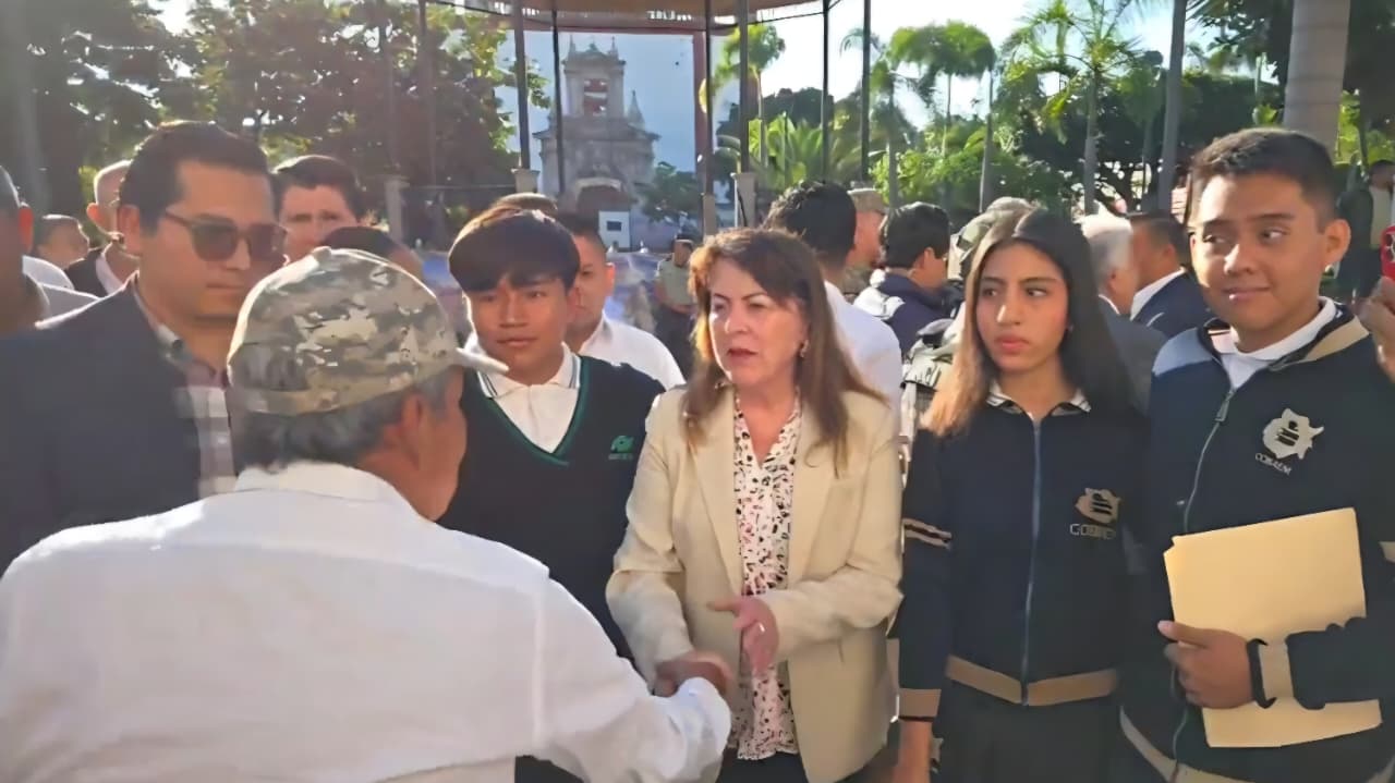 Ciudadano Pide Seguridad a Gobernadora Durante Gira en Cuautla