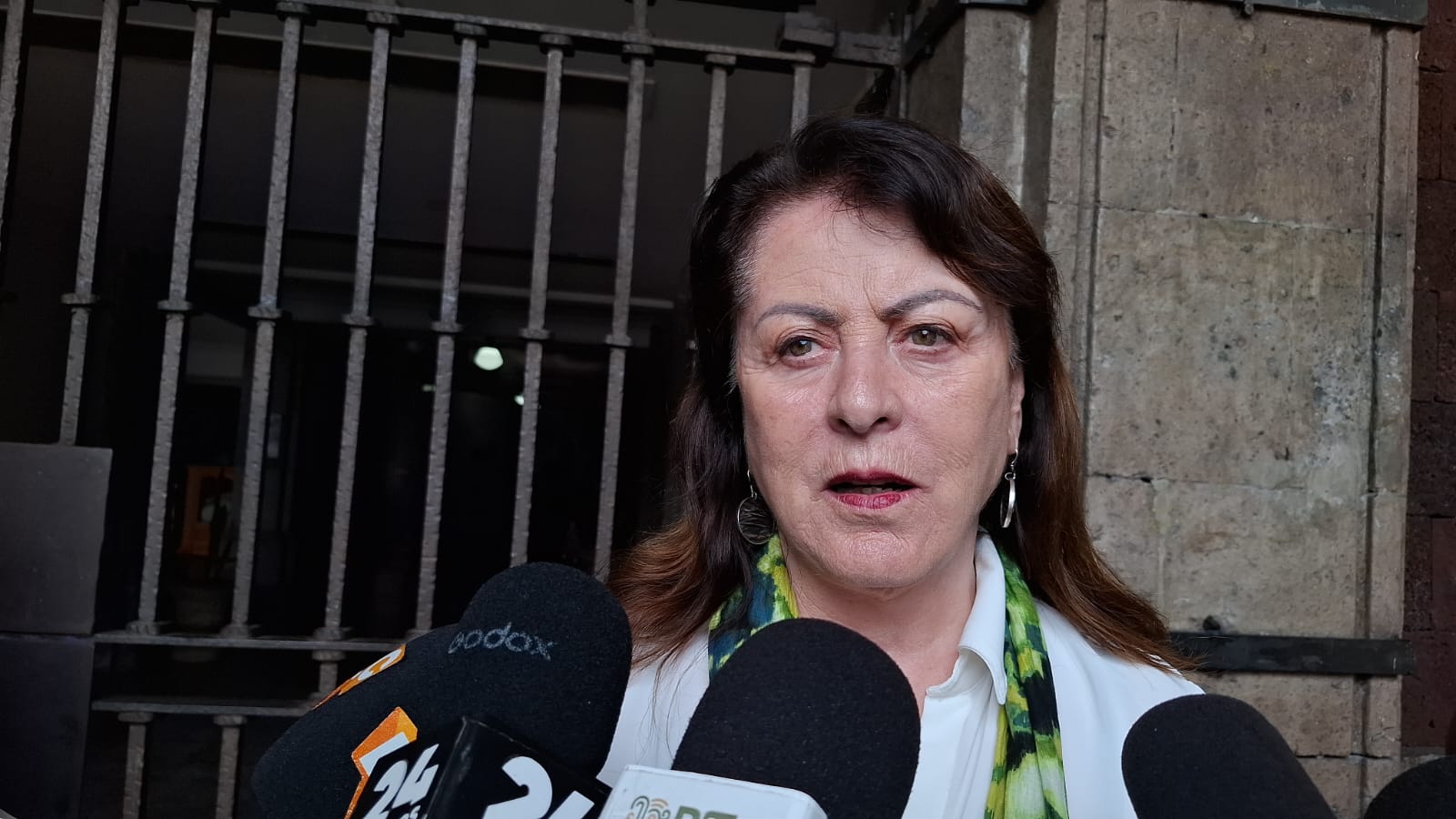 Van escuelas contra el consumo de drogas