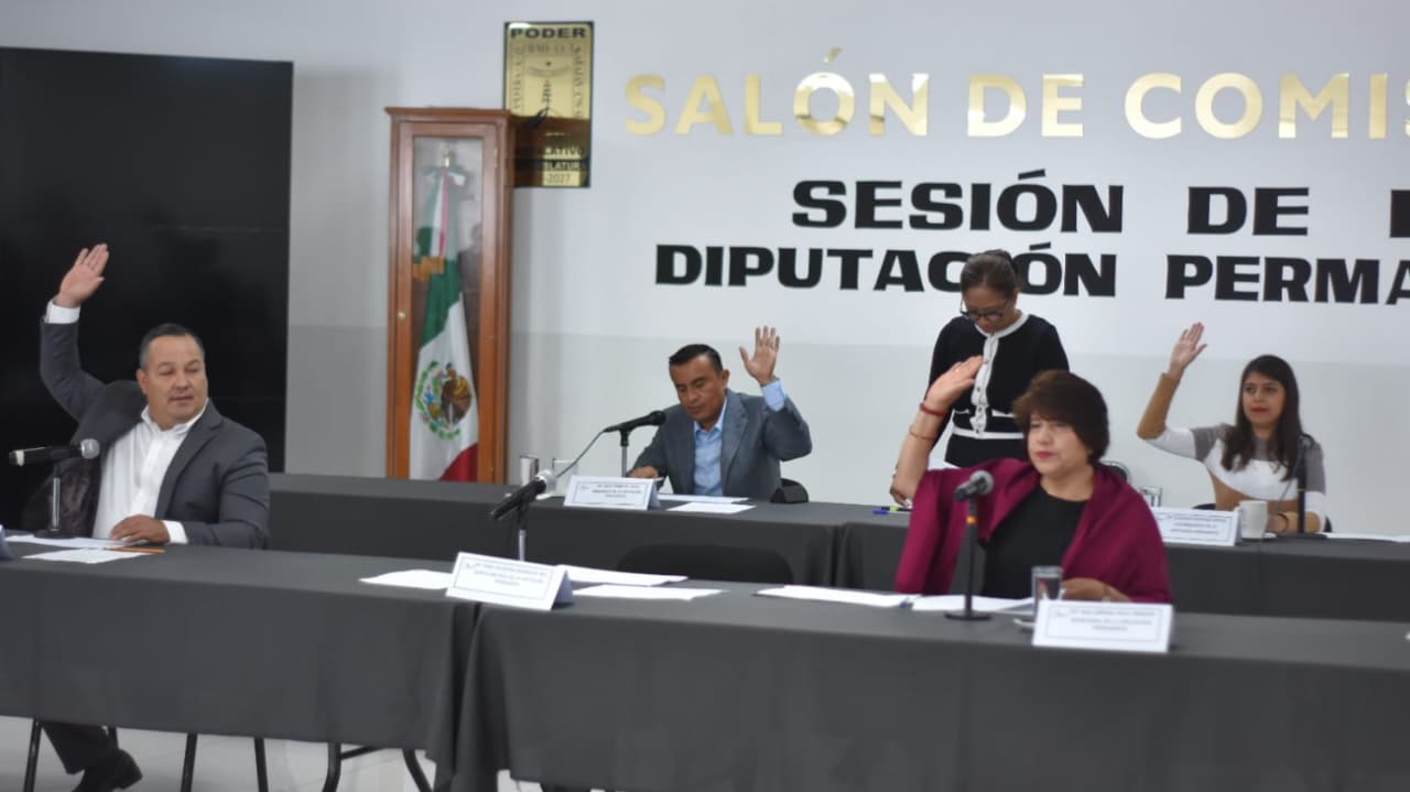 Encabeza Isaac Pimentel sesión de la diputación permanente del Congreso del Estado