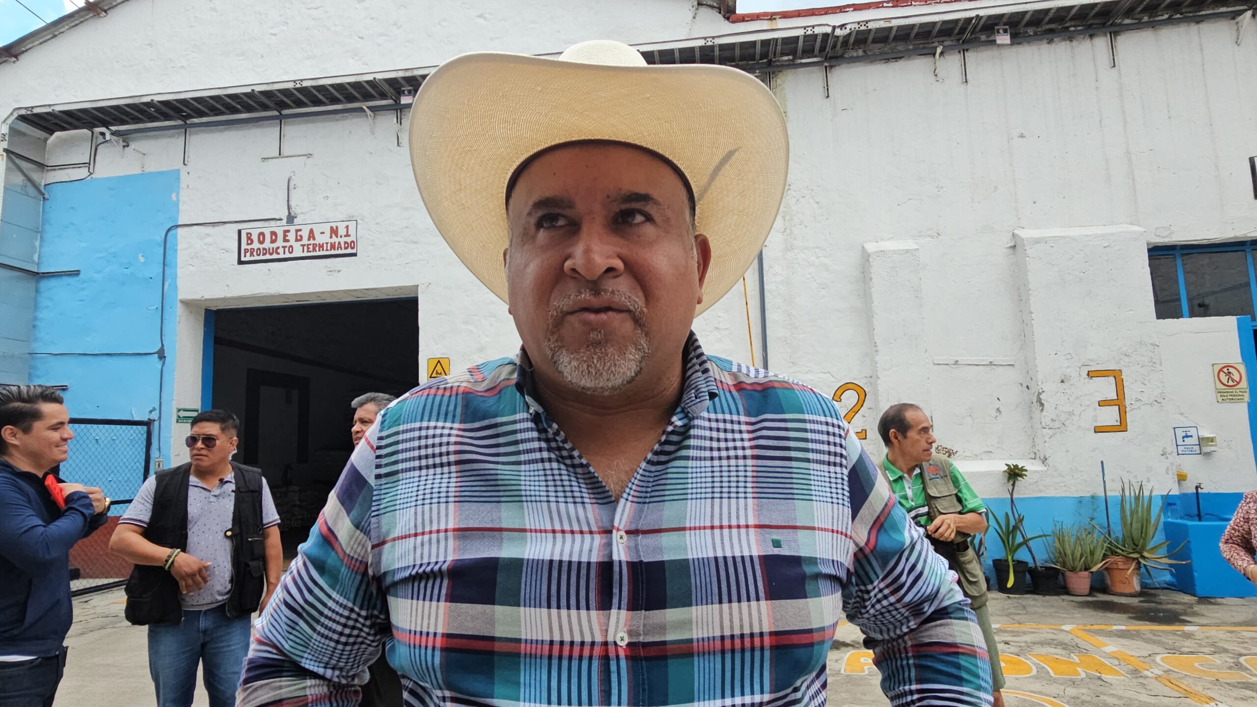 Celebran cañeros cierre de importaciones de azúcar de otros países