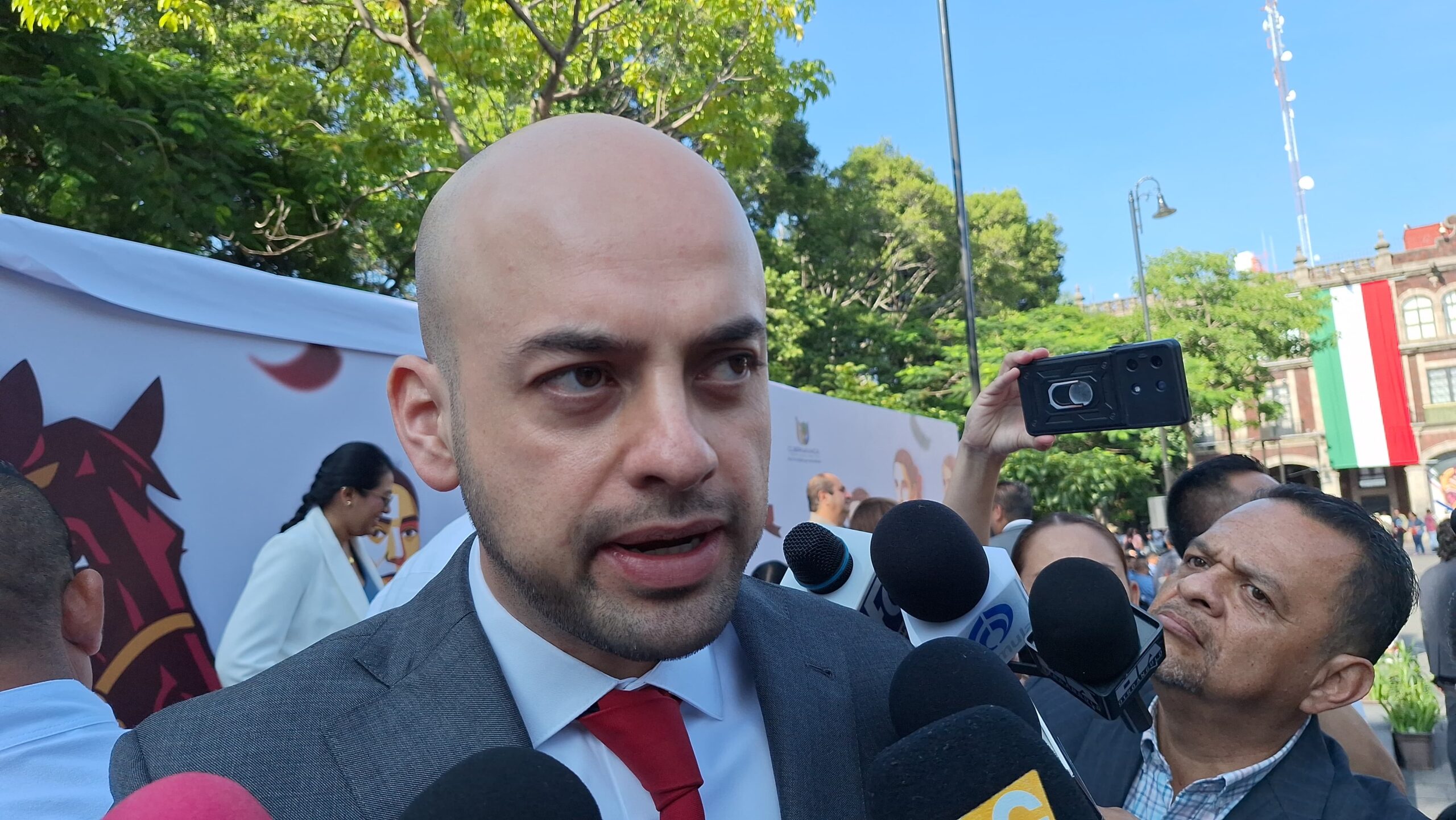 Emite FGE orden de aprehensión contra expareja de Andrea Maylin