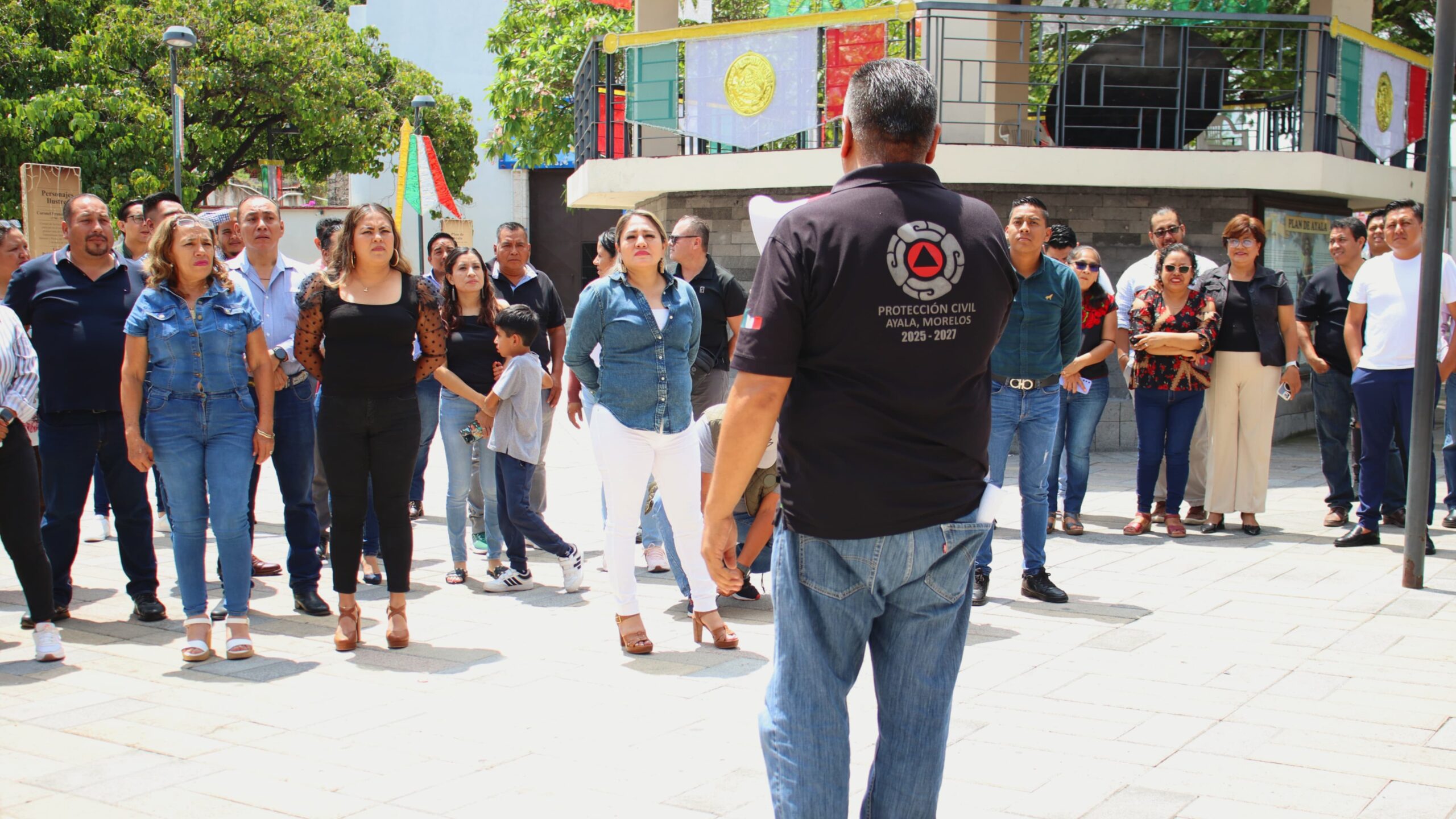 Participa Ayala en simulacro nacional