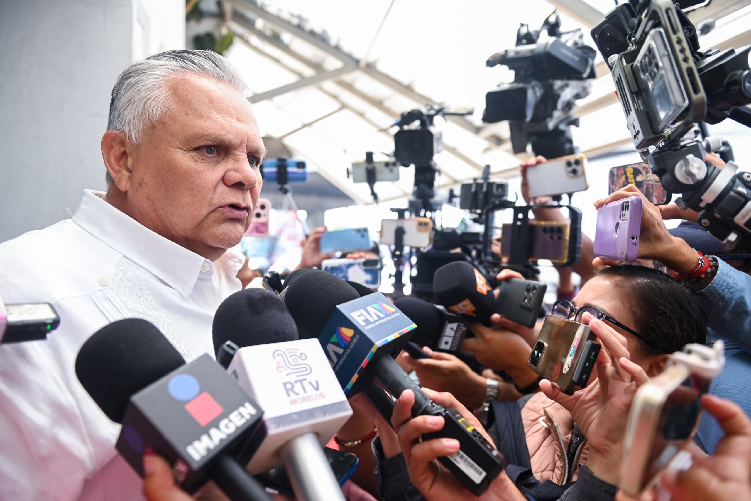 Javier García,  jefe de la oficina de la Gubernatura, se deslinda de video que lo vincula con grupo criminal