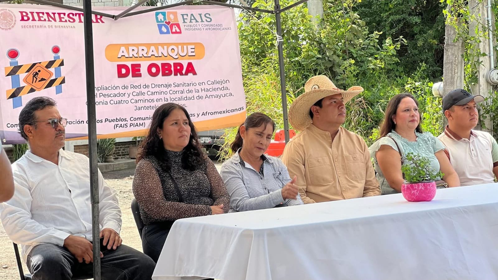 Inician ampliación de la red de drenaje sanitario en la colonia Cuatro Caminos de Amayuca