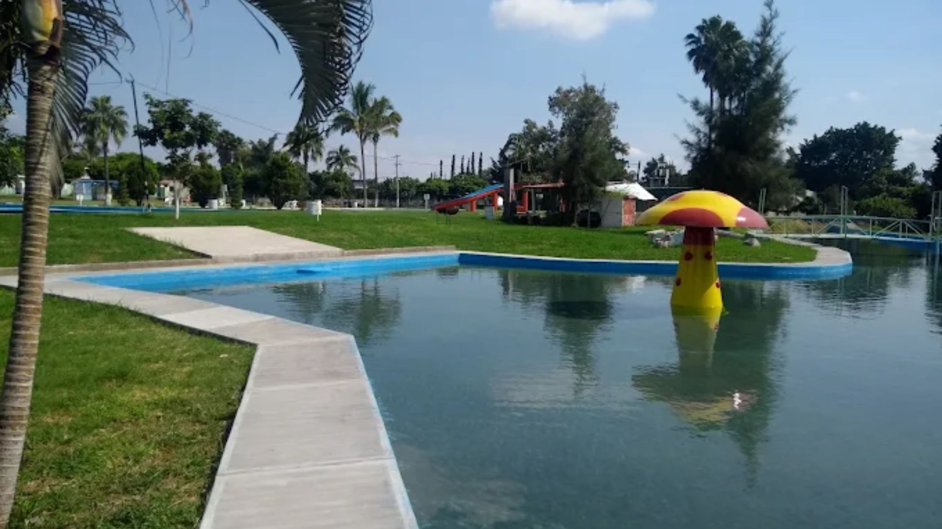 Realizan obras para mejorar el balneario Las Tazas